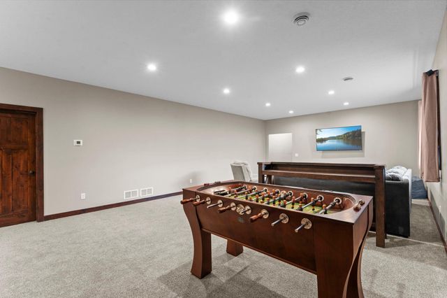 3010 Tamarack Place, Cambridge, MN 55008