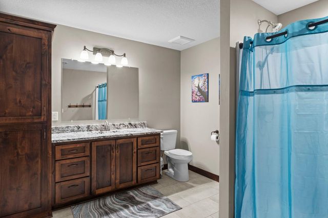 3010 Tamarack Place, Cambridge, MN 55008