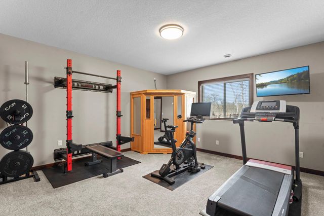 3010 Tamarack Place, Cambridge, MN 55008