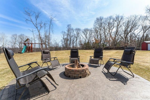 3010 Tamarack Place, Cambridge, MN 55008