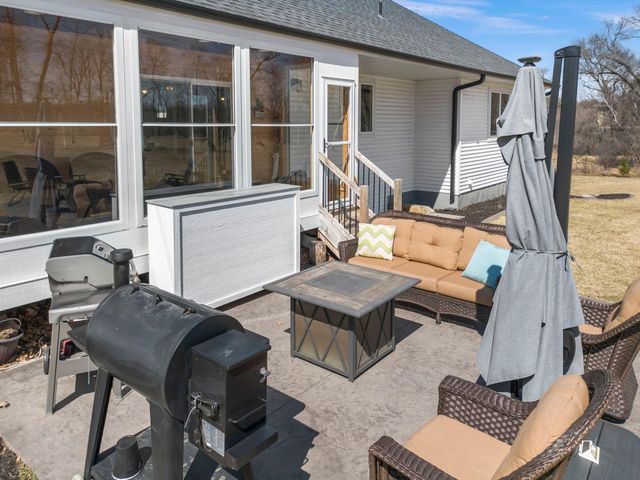 3010 Tamarack Place, Cambridge, MN 55008