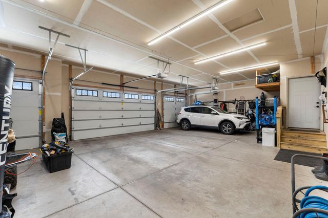 3010 Tamarack Place, Cambridge, MN 55008