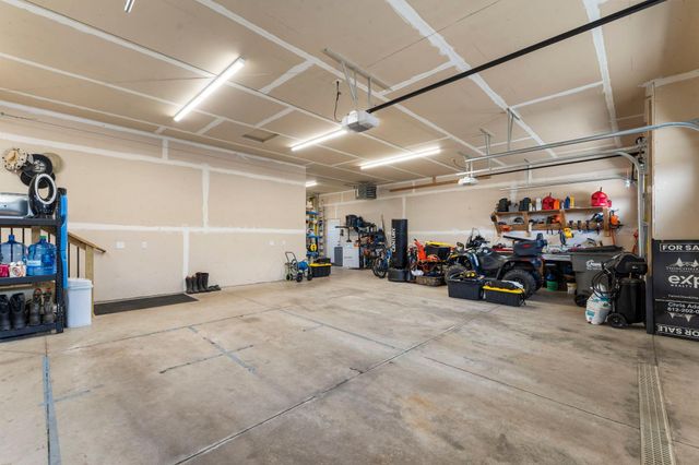 3010 Tamarack Place, Cambridge, MN 55008