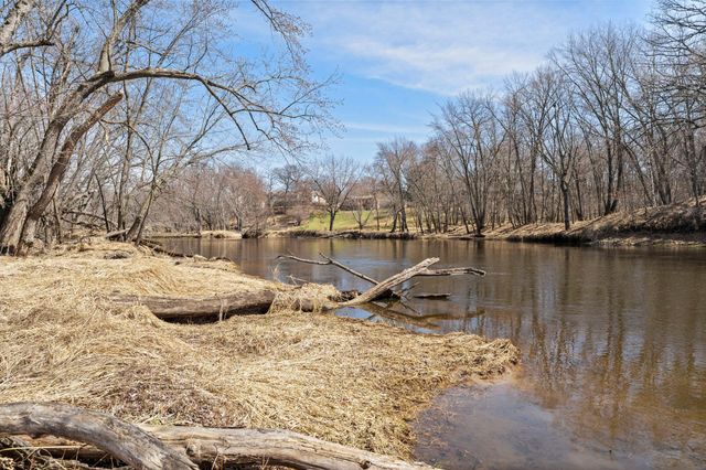 3010 Tamarack Place, Cambridge, MN 55008