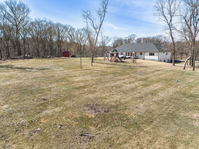 3010 Tamarack Place, Cambridge, MN 55008