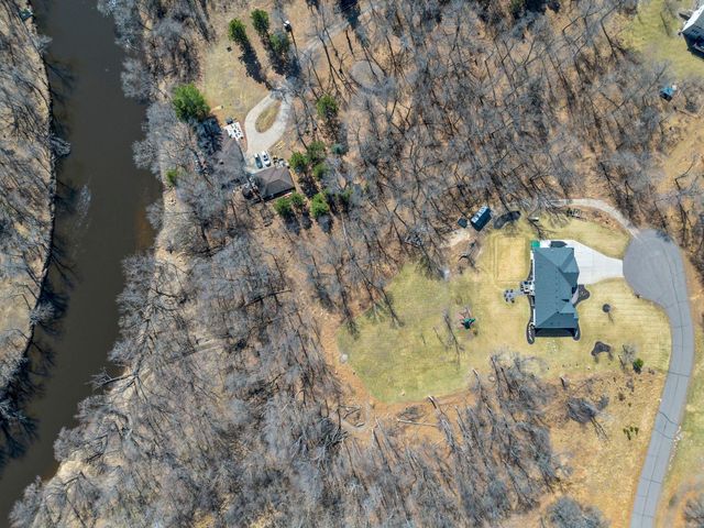 3010 Tamarack Place, Cambridge, MN 55008