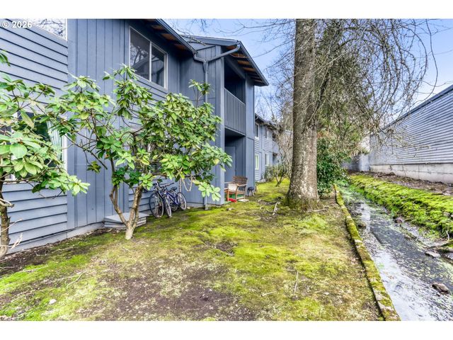650 Sw MEADOW Dr 219, Beaverton, OR 97006