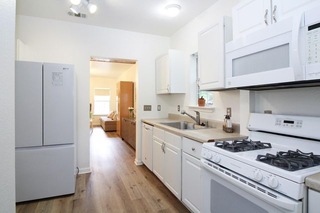 5411 Hudson ST, Austin, TX 78721