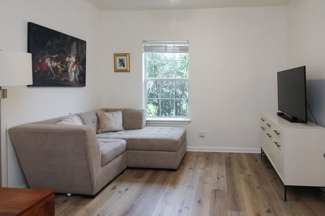 5411 Hudson ST, Austin, TX 78721