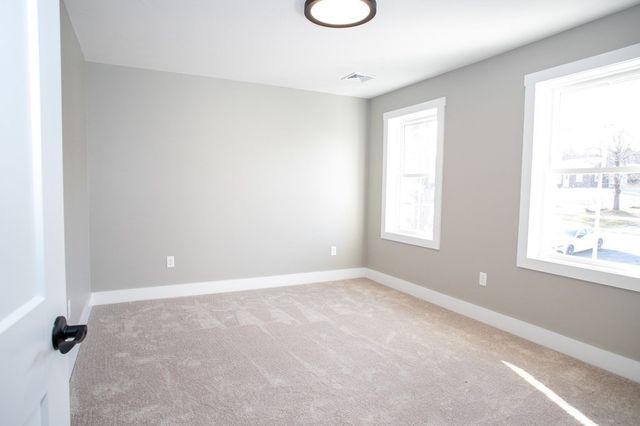 38-D Edson, Oakham, MA 01068