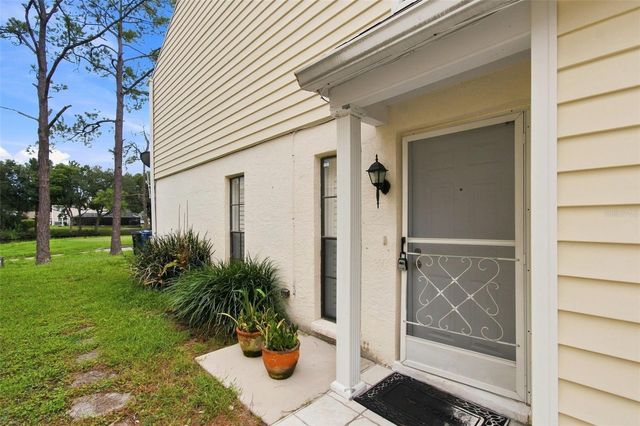 5123 NORTHDALE BOULEVARD, Tampa, FL 33624