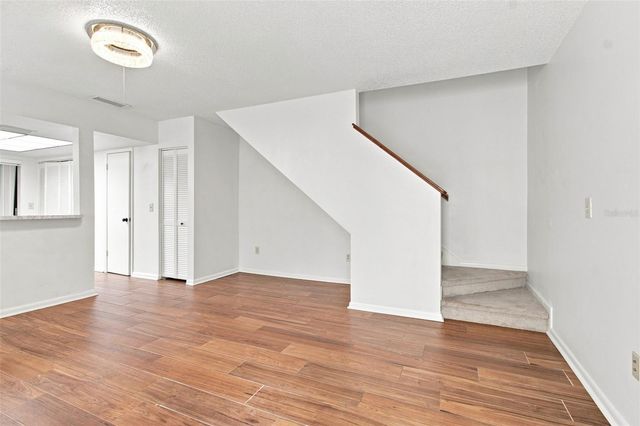 5123 NORTHDALE BOULEVARD, Tampa, FL 33624