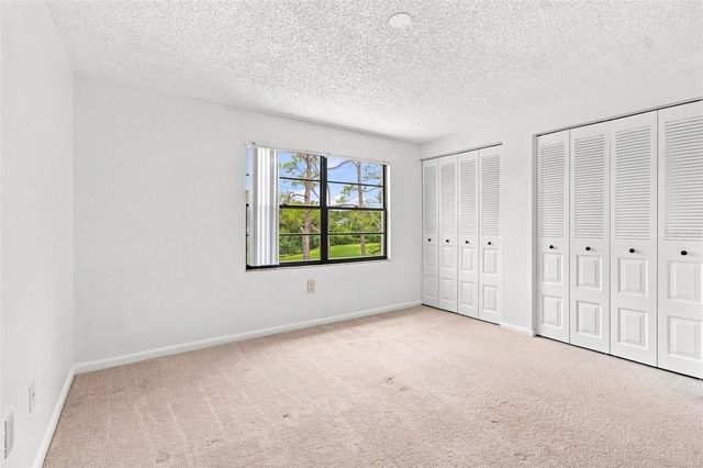 5123 NORTHDALE BOULEVARD, Tampa, FL 33624