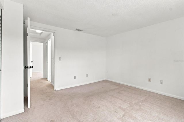 5123 NORTHDALE BOULEVARD, Tampa, FL 33624