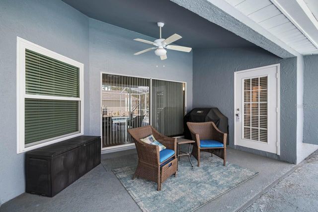 327 CALOOSA WOODS LANE, Sun City Center, FL 33573