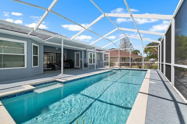 327 CALOOSA WOODS LANE, Sun City Center, FL 33573