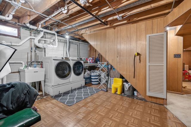 23854 W ESSEX Drive, Channahon, IL 60410