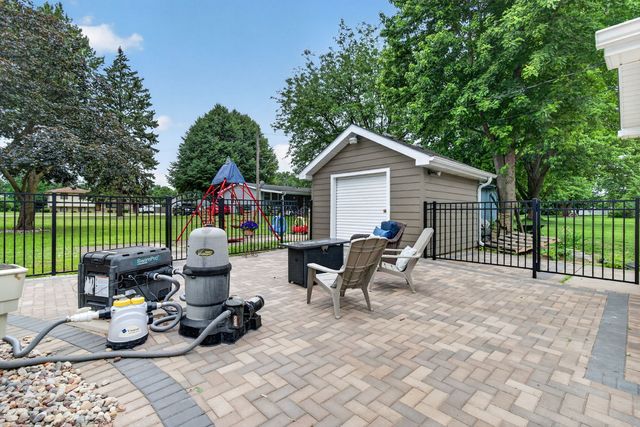 23854 W ESSEX Drive, Channahon, IL 60410