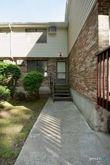 839 Blackstone Village 839, Meriden, CT 06450