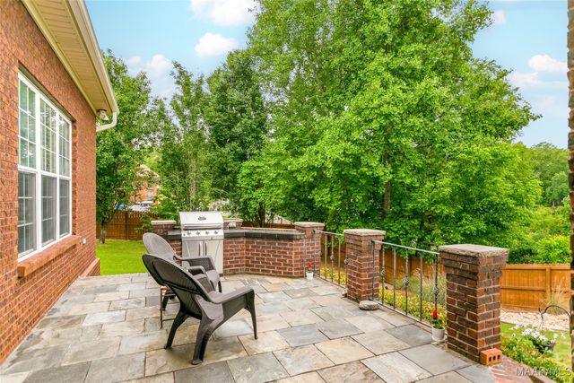 506 WINDING WOOD Drive, Wetumpka, AL 36093