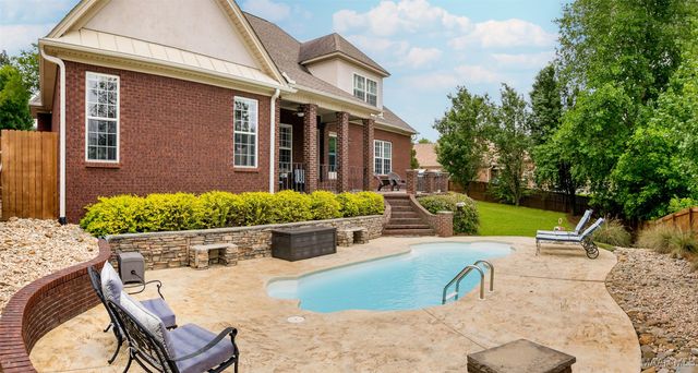 506 WINDING WOOD Drive, Wetumpka, AL 36093