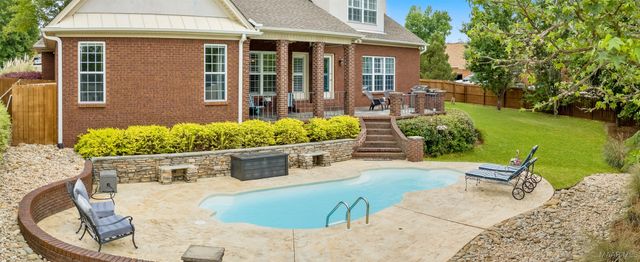 506 WINDING WOOD Drive, Wetumpka, AL 36093