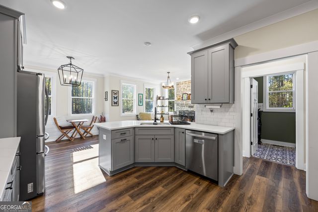 11 Bradley Road, Talking Rock, GA 30175