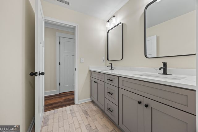 11 Bradley Road, Talking Rock, GA 30175