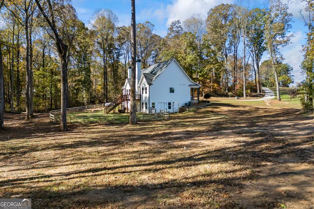 11 Bradley Road, Talking Rock, GA 30175