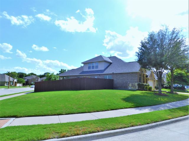 7712 Sweetgate Lane, Denton, TX 76208