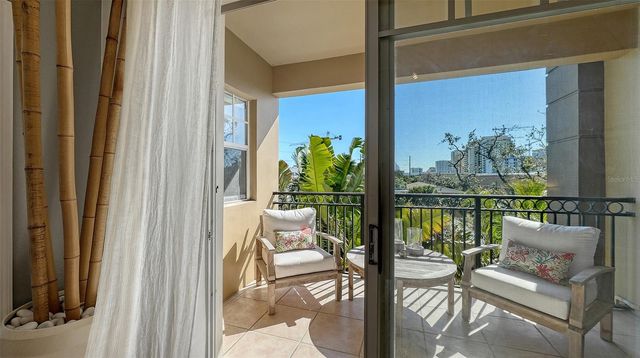 1268 11TH STREET 2403, Sarasota, FL 34236