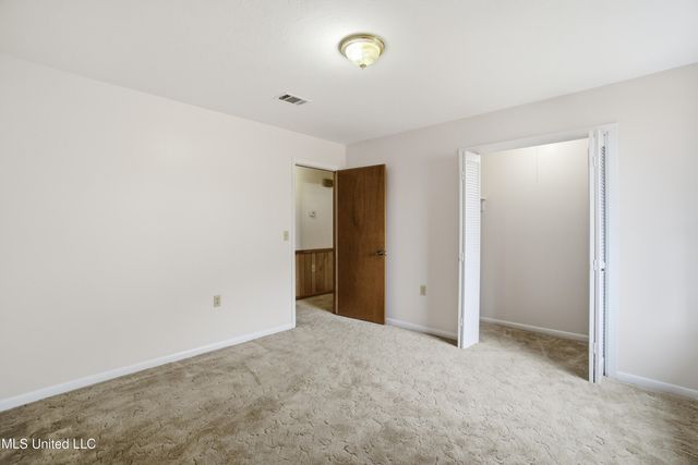 1120 SE 4th Street, Magee, MS 39111