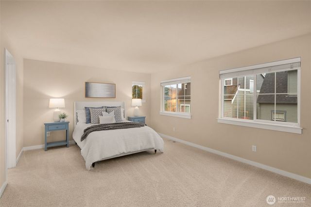 365 NE Denny Way, Issaquah, WA 98029