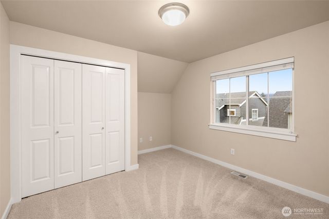 365 NE Denny Way, Issaquah, WA 98029