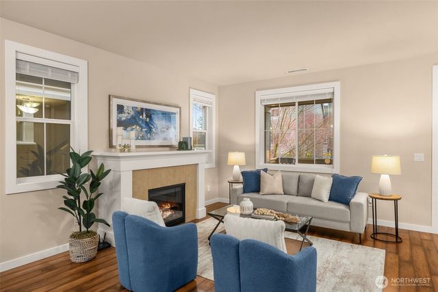 365 NE Denny Way, Issaquah, WA 98029