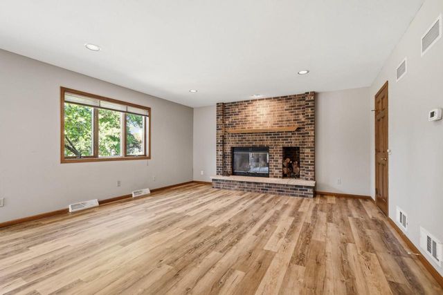 3966 Sunnyvale Drive, Deforest, WI 53532