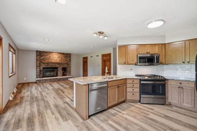 3966 Sunnyvale Drive, Deforest, WI 53532