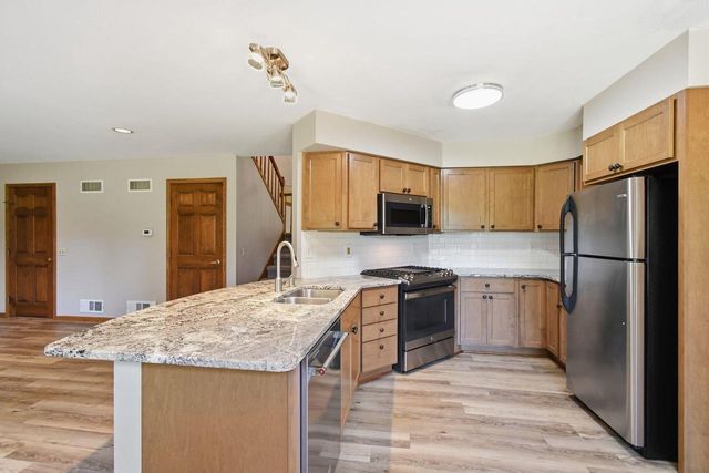 3966 Sunnyvale Drive, Deforest, WI 53532