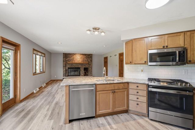 3966 Sunnyvale Drive, Deforest, WI 53532