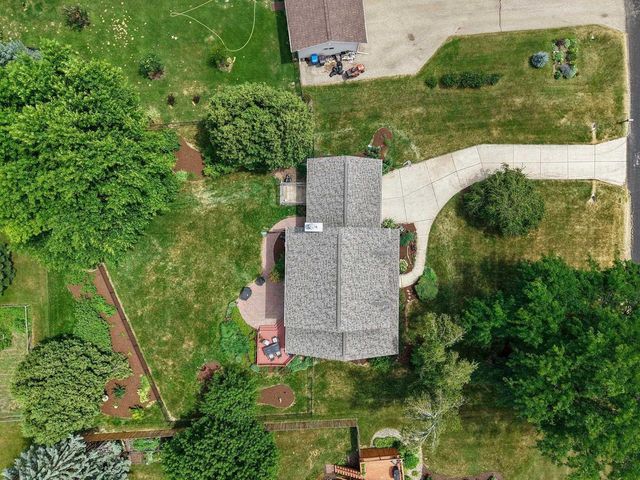 3966 Sunnyvale Drive, Deforest, WI 53532