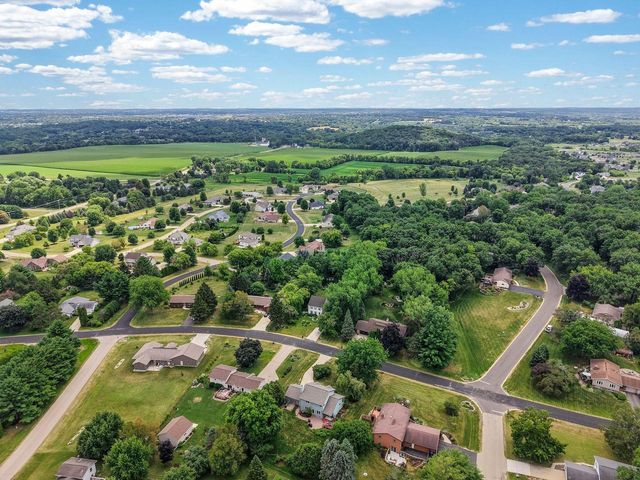 3966 Sunnyvale Drive, Deforest, WI 53532