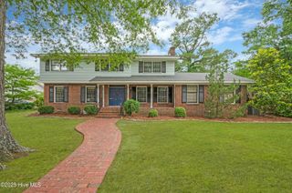 102 Lord Ashley Drive, Greenville, NC 27858