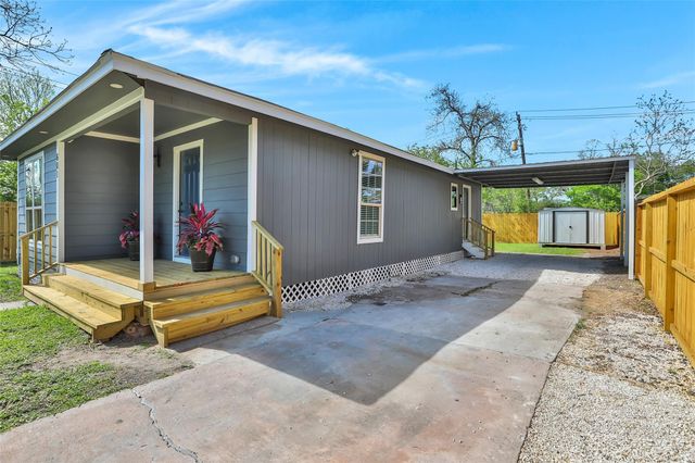 601 E 38th Street, Houston, TX 77022