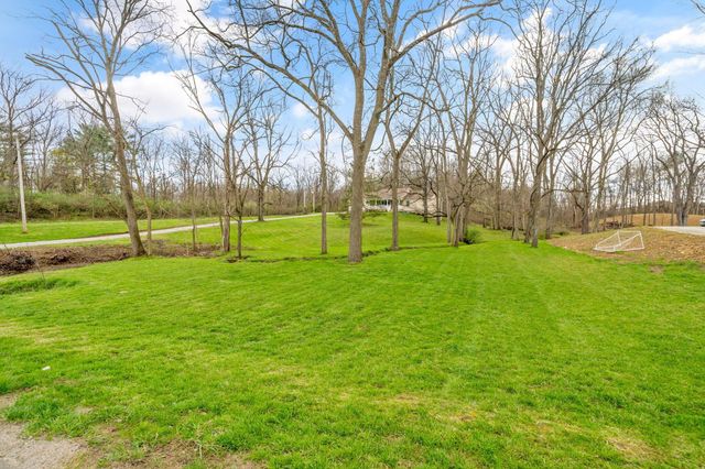 5211 Raccoon Run Road, Johnstown, OH 43031