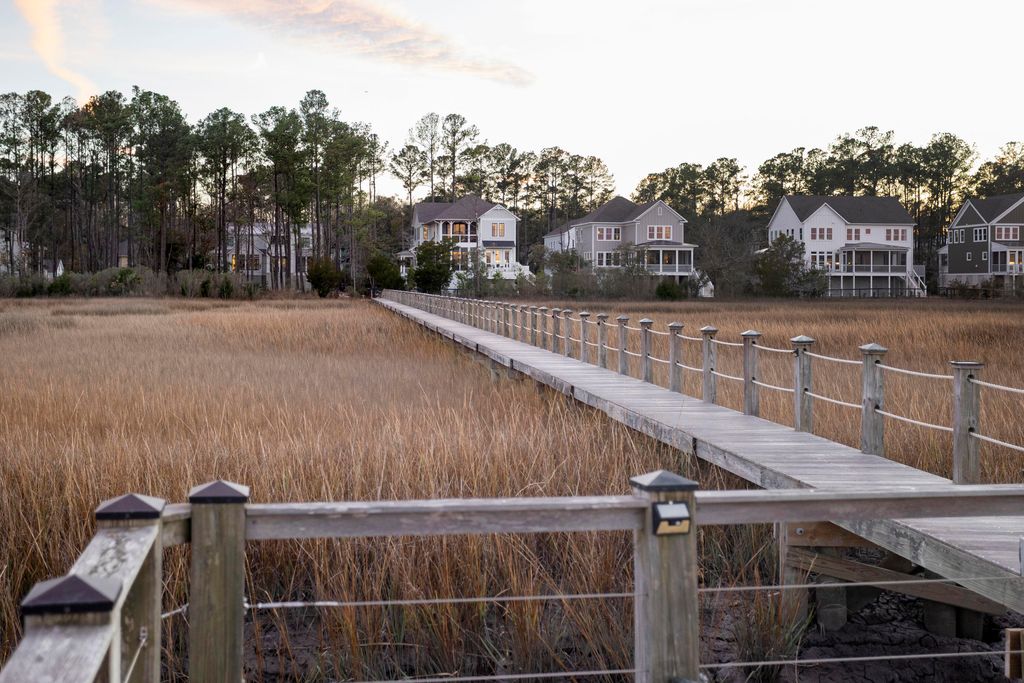 Image 12 of property listing at 1709 Vireo Court, Johns Island, SC 29455