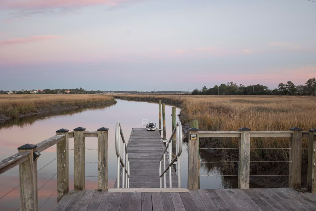 Image 34 of property listing at 1709 Vireo Court, Johns Island, SC 29455