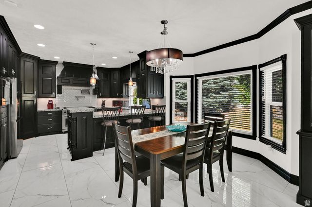 4433 S DEVONSHIRE DR, Bountiful, UT 84010