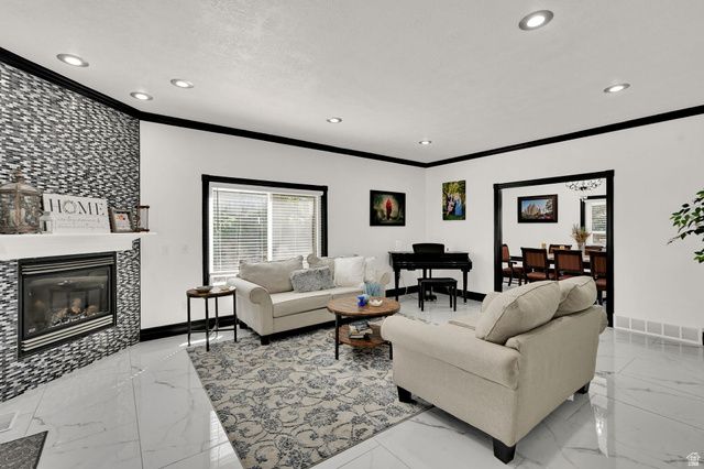 4433 S DEVONSHIRE DR, Bountiful, UT 84010