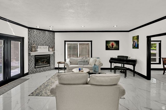 4433 S DEVONSHIRE DR, Bountiful, UT 84010