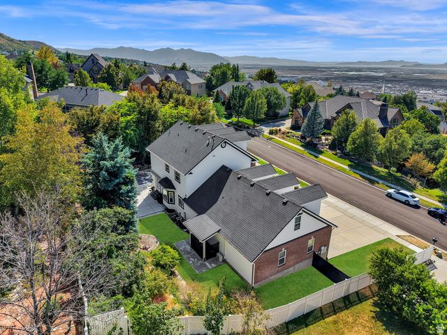 4433 S DEVONSHIRE DR, Bountiful, UT 84010